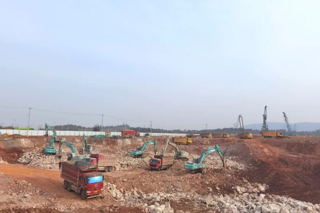 220guojigongying.jpg 220guojigongying.jpg